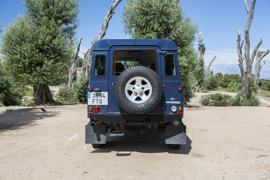 2007 Land Rover Defender 110 - Image 12 of 31