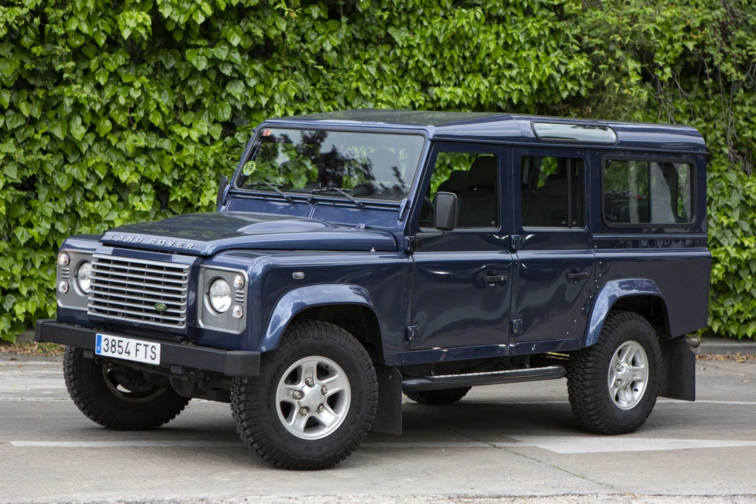 2007 Land Rover Defender 110 - Image 13 of 31