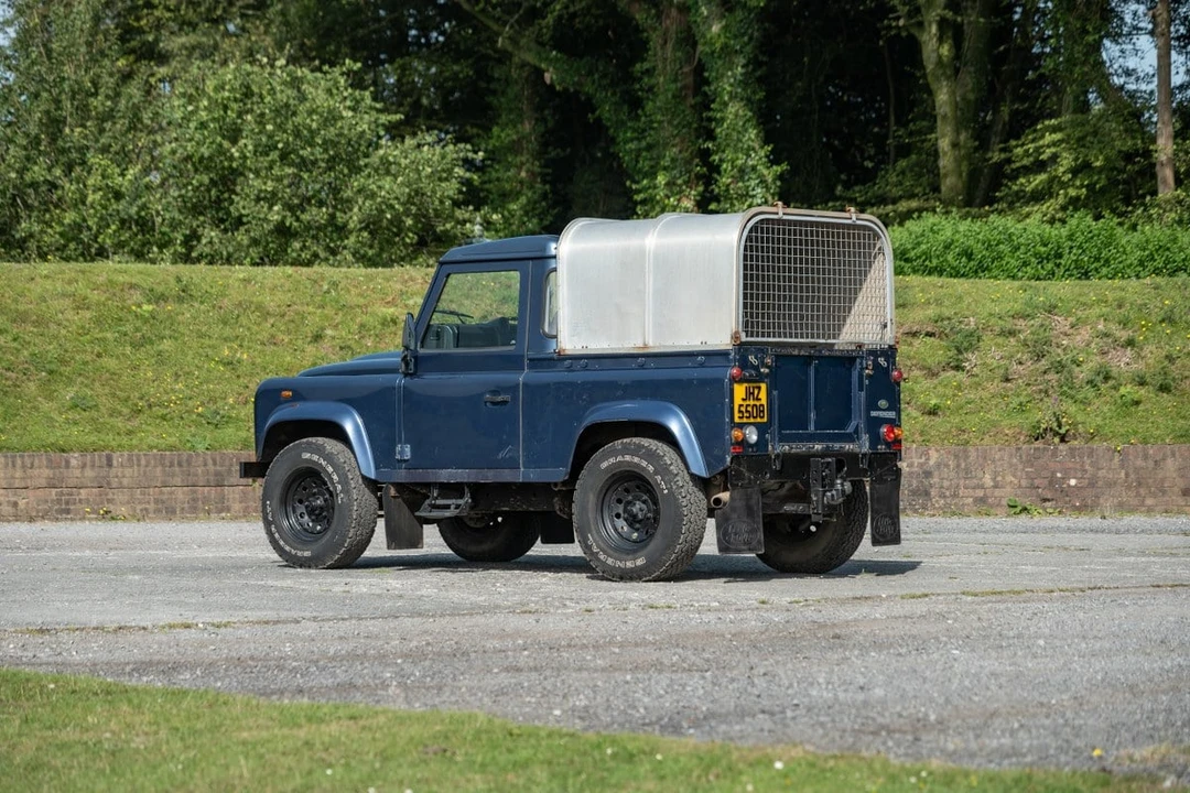 2007 Land Rover Defender 90 - Image 12 of 30
