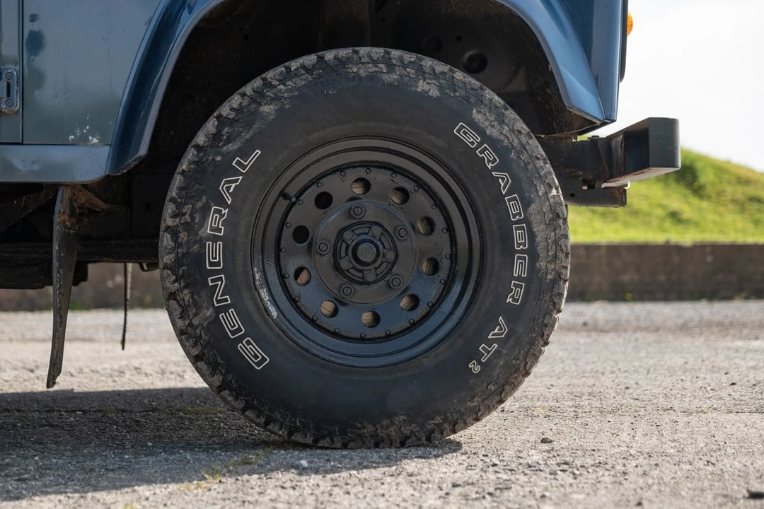 2007 Land Rover Defender 90 - Image 13 of 30