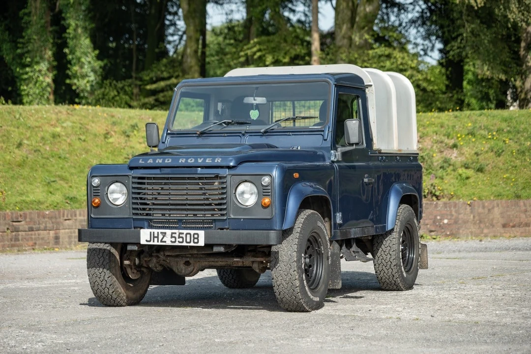 2007 Land Rover Defender 90 - Image 3 of 30