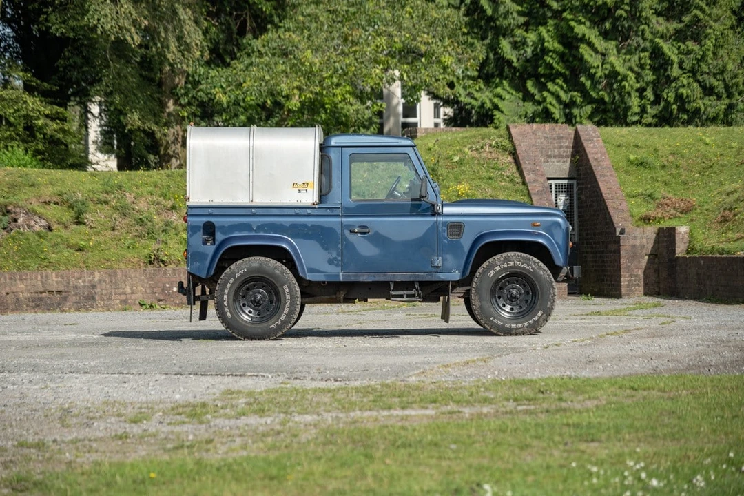 2007 Land Rover Defender 90 - Image 7 of 30