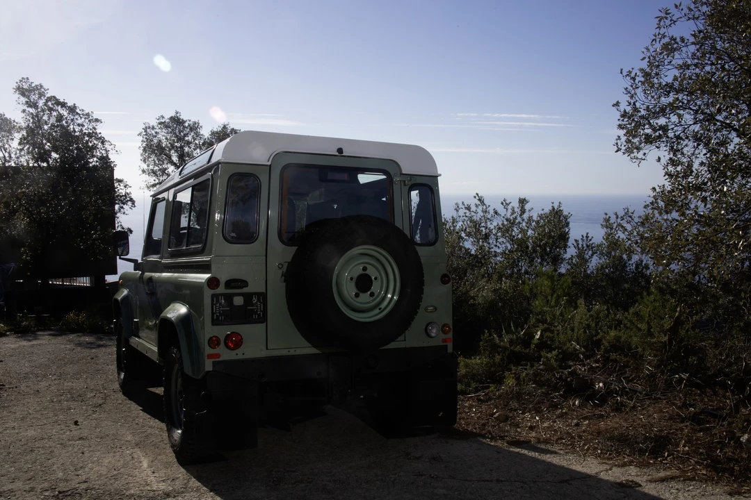 2007 Land Rover Defender 90 - Image 7 of 31