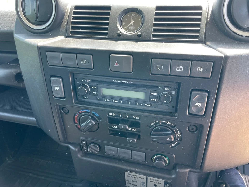 2007 Land Rover Defender 90 - Image 22 of 30