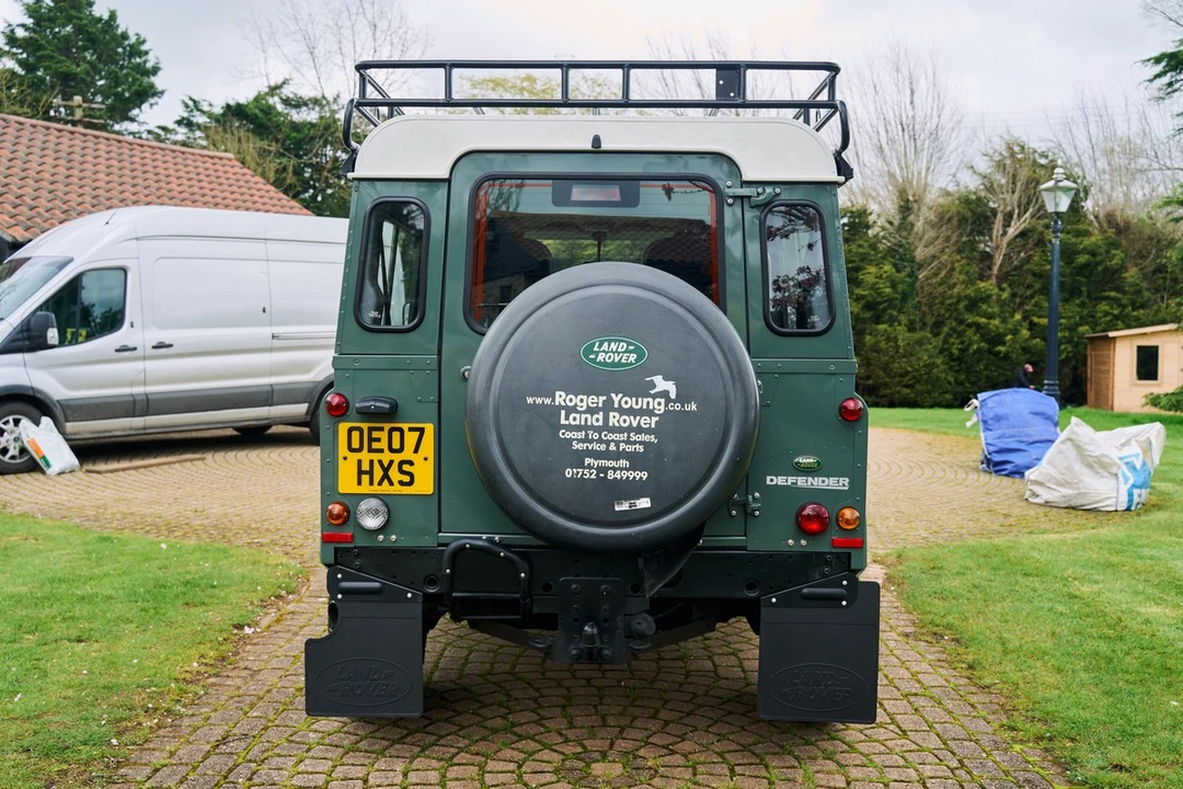 2007 Land Rover Defender 90 - Image 6 of 30