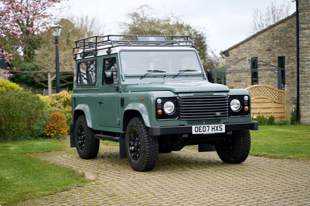 2007 Land Rover Defender 90 - Image 14 of 30