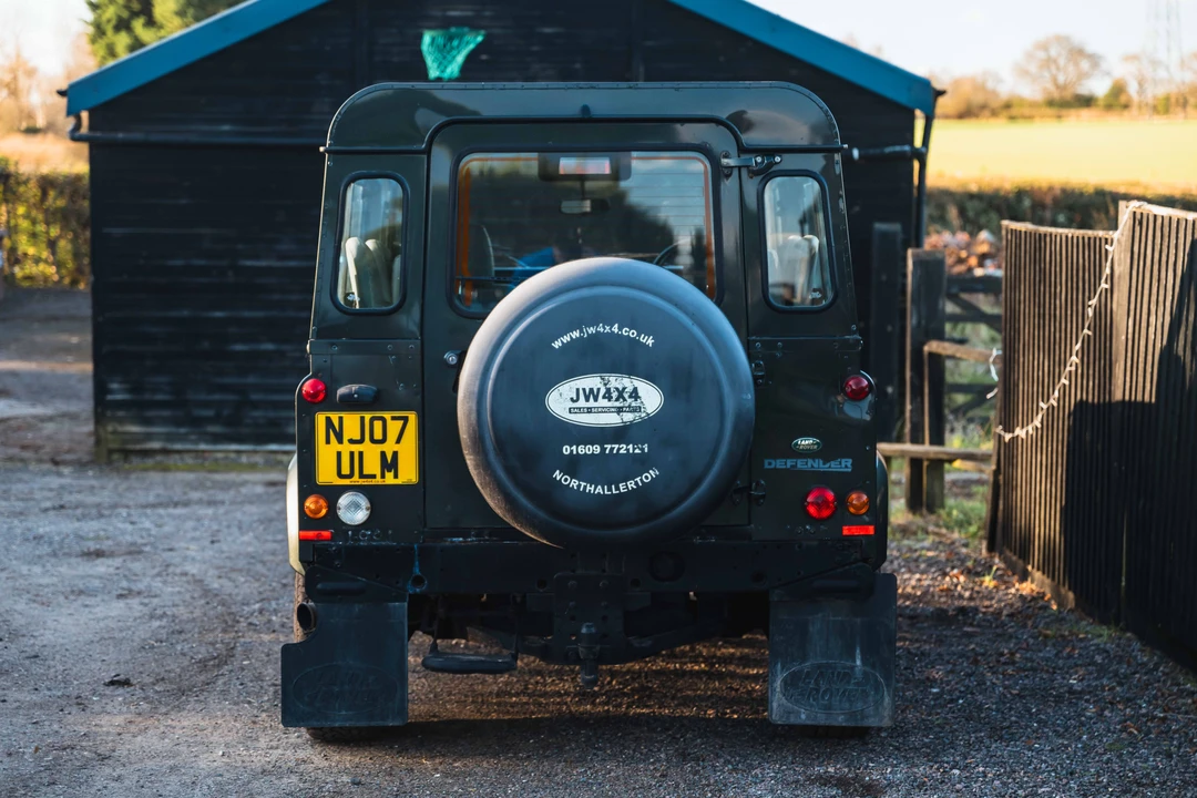 2007 Land Rover Defender 90 - Image 7 of 31