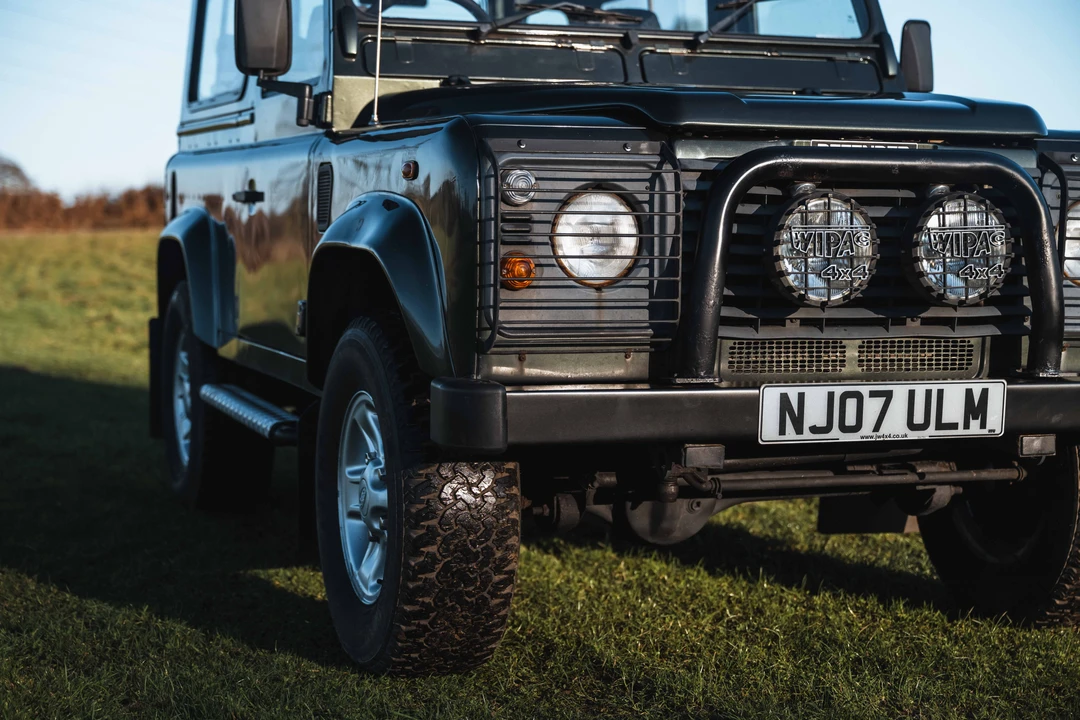 2007 Land Rover Defender 90 - Image 17 of 31