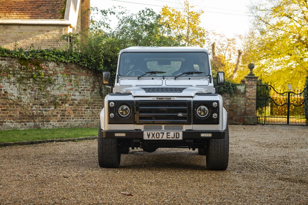 2007 Land Rover Defender 90 - Image 11 of 31