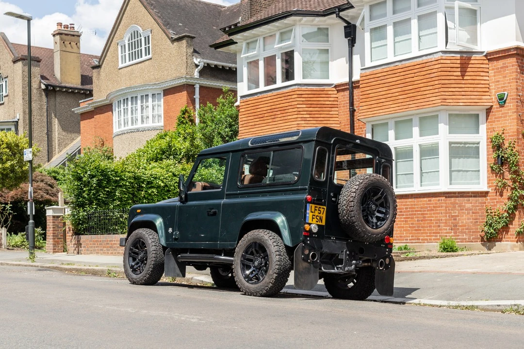2007 Land Rover Defender 90 - Image 8 of 30
