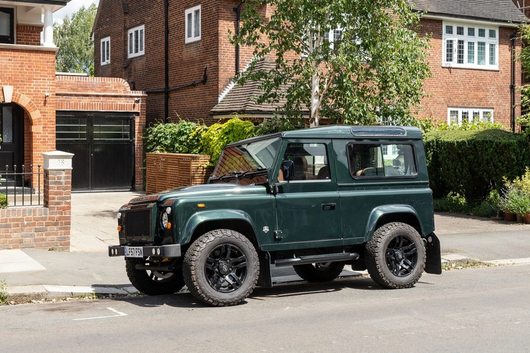 2007 Land Rover Defender 90 - Image 11 of 30