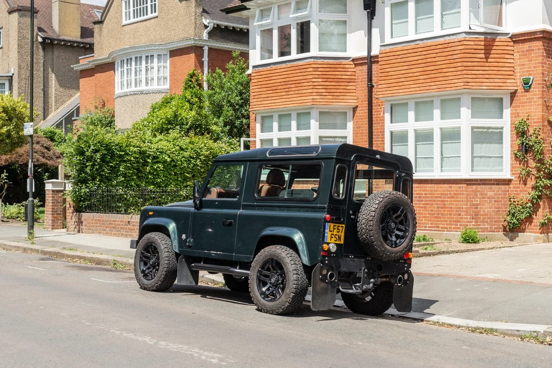2007 Land Rover Defender 90 - Image 7 of 30