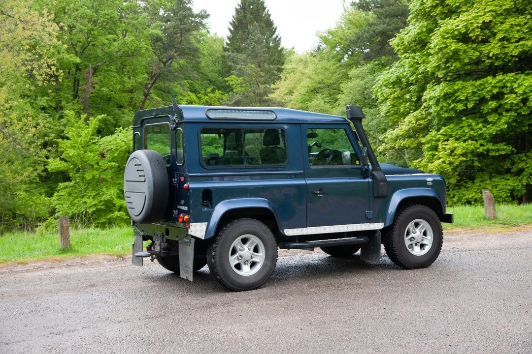 2007 Land Rover Defender 90 - Image 15 of 30
