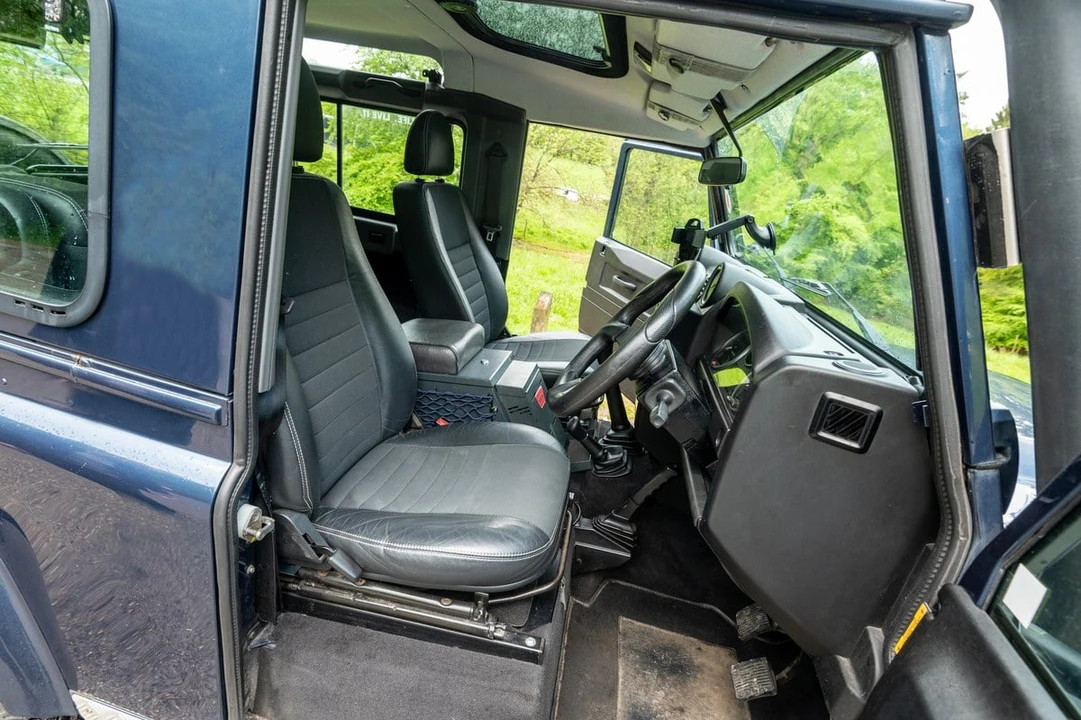 2007 Land Rover Defender 90 - Image 27 of 30