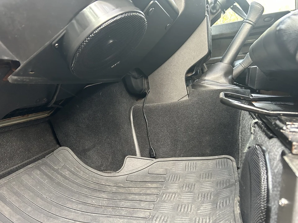 2007 Land Rover Defender - Image 21 of 30