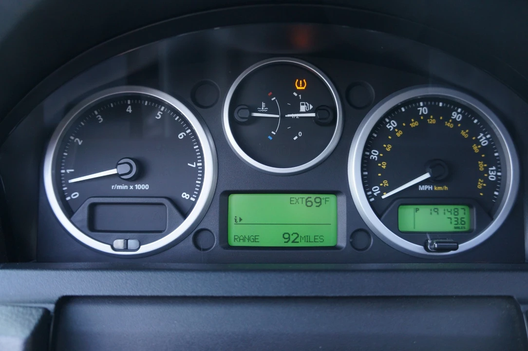 2007 Land Rover Discovery 3rd Gen - Image 12 of 21