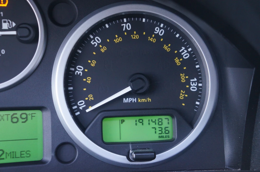 2007 Land Rover Discovery 3rd Gen - Image 13 of 21