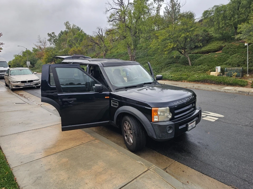 2007 Land Rover Discovery 3rd Gen - Image 9 of 14