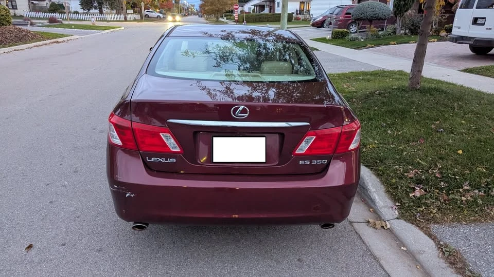 2007 Lexus ES 5th Gen - Image 4 of 10