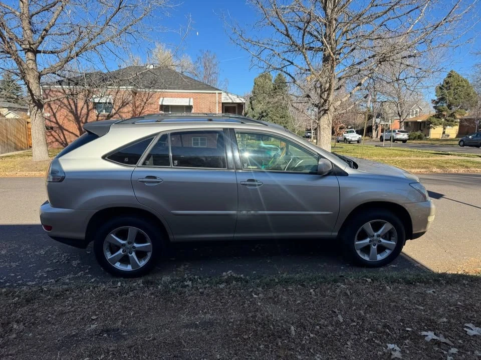 2007 Lexus RX 2nd Gen - Image 10 of 16