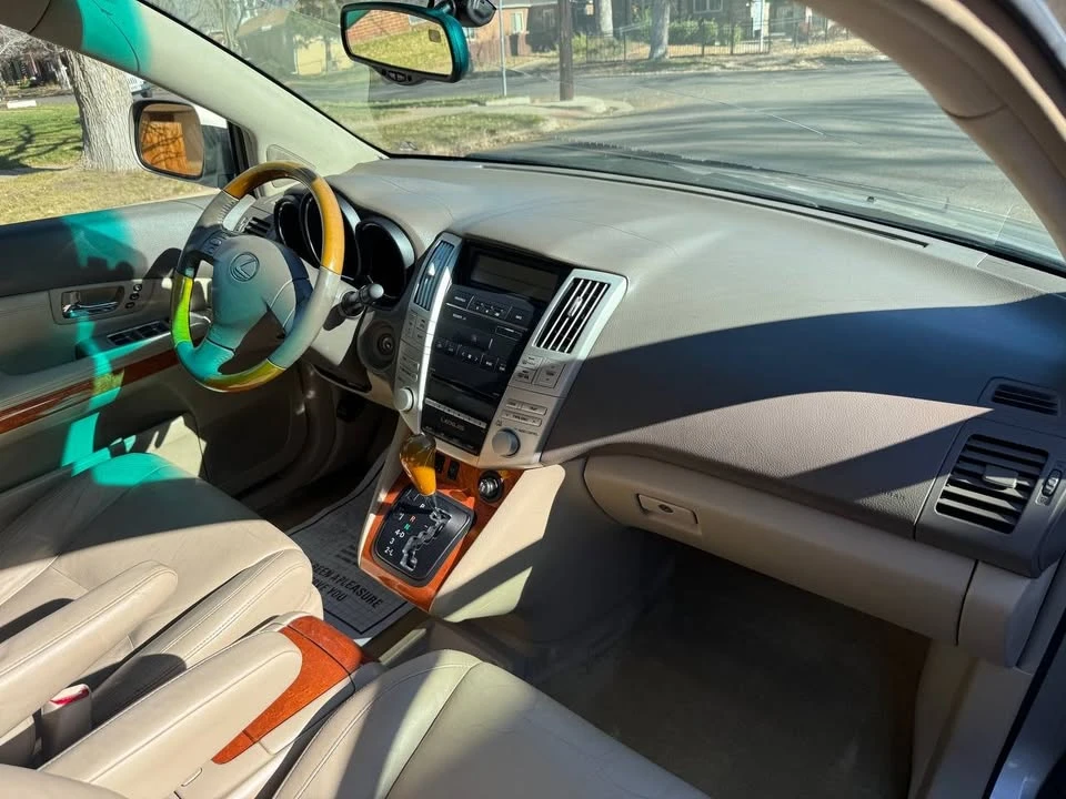 2007 Lexus RX 2nd Gen - Image 2 of 16