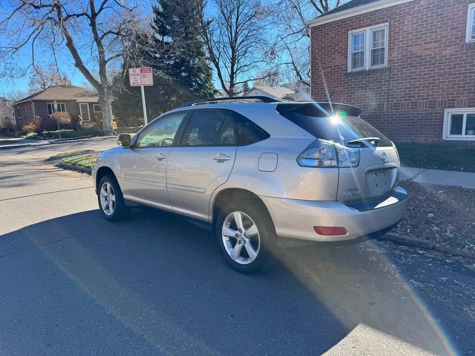 2007 Lexus RX 2nd Gen - Image 5 of 16