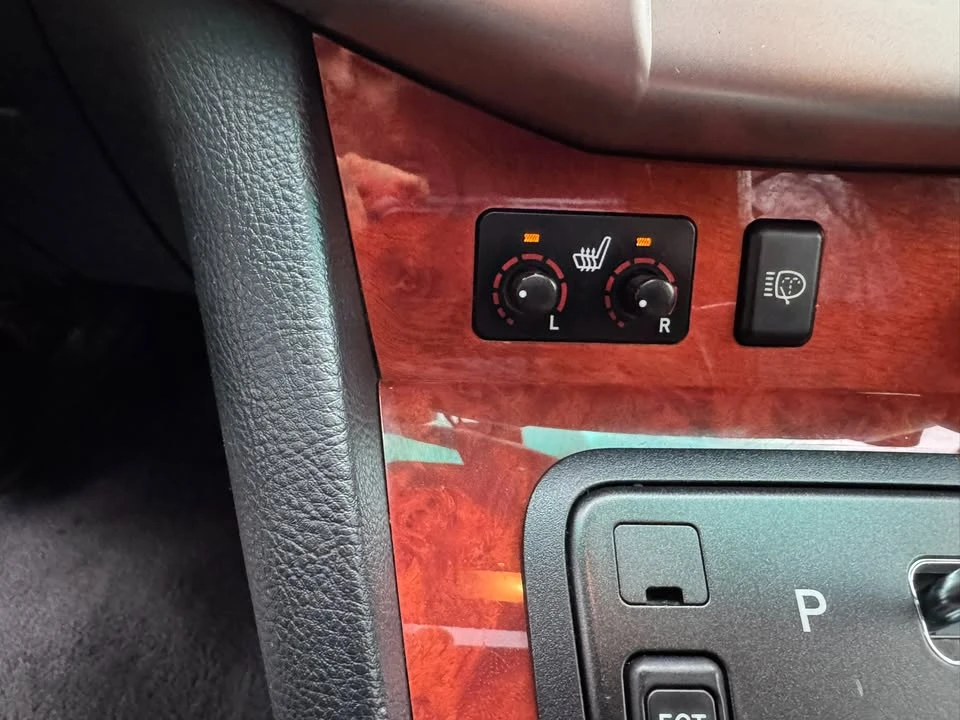 2007 Lexus RX 2nd Gen - Image 13 of 20