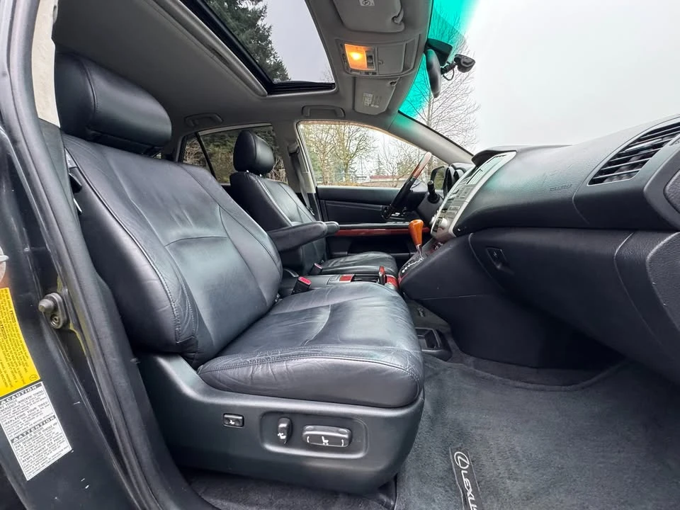 2007 Lexus RX 2nd Gen - Image 17 of 20