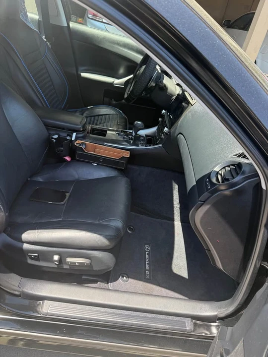 2007 Lexus IS 2nd Gen - Image 8 of 13
