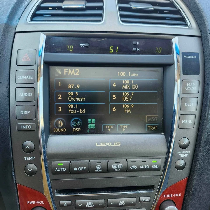 2007 Lexus ES 5th Gen - Image 8 of 15