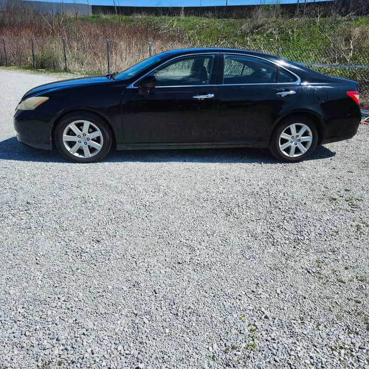 2007 Lexus ES 5th Gen - Image 13 of 15