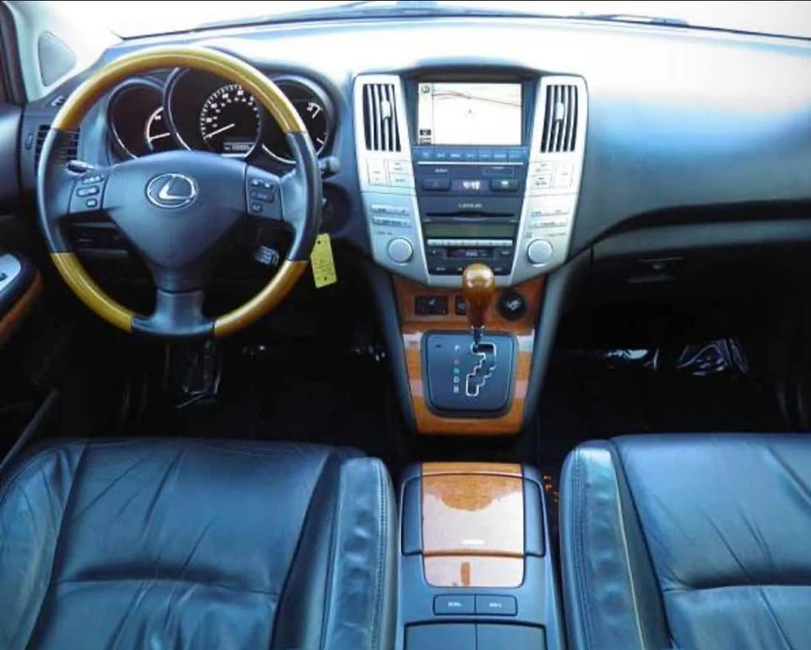 2007 Lexus RX 2nd Gen - Image 2 of 5