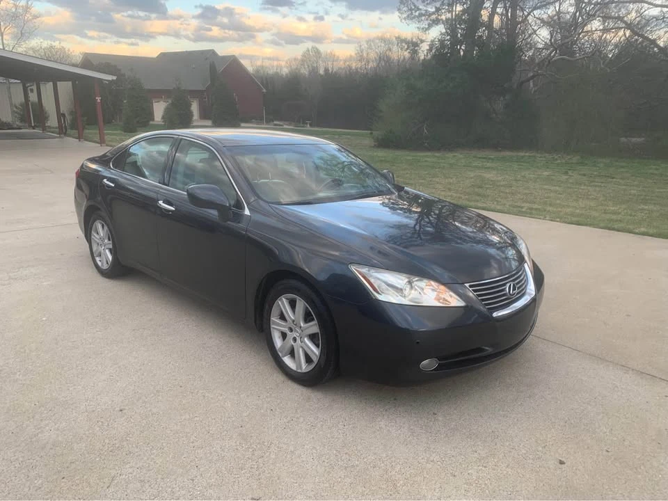 2007 Lexus ES 5th Gen - Image 2 of 8