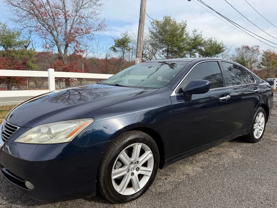 2007 Lexus ES 5th Gen - Image 2 of 7