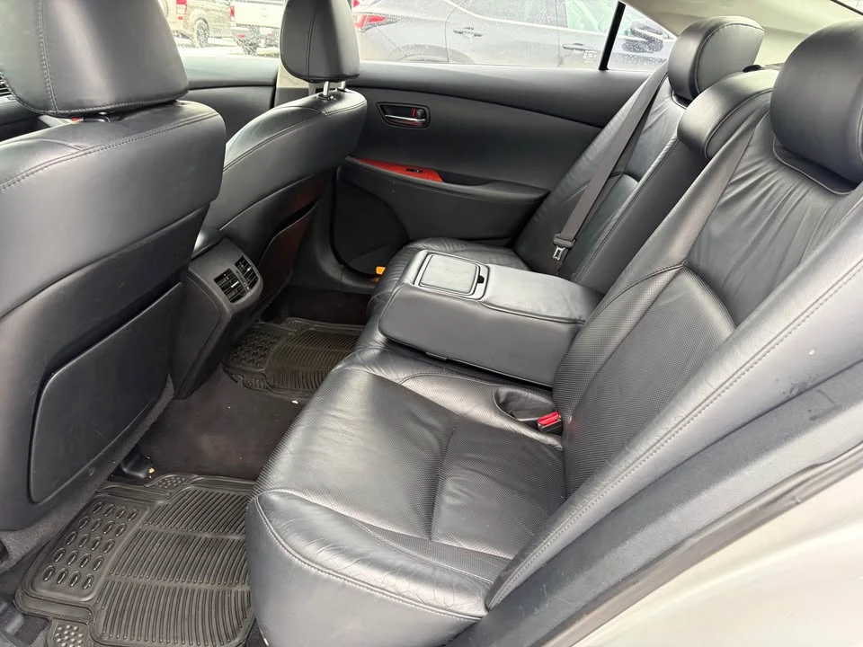 2007 Lexus ES 5th Gen - Image 2 of 8
