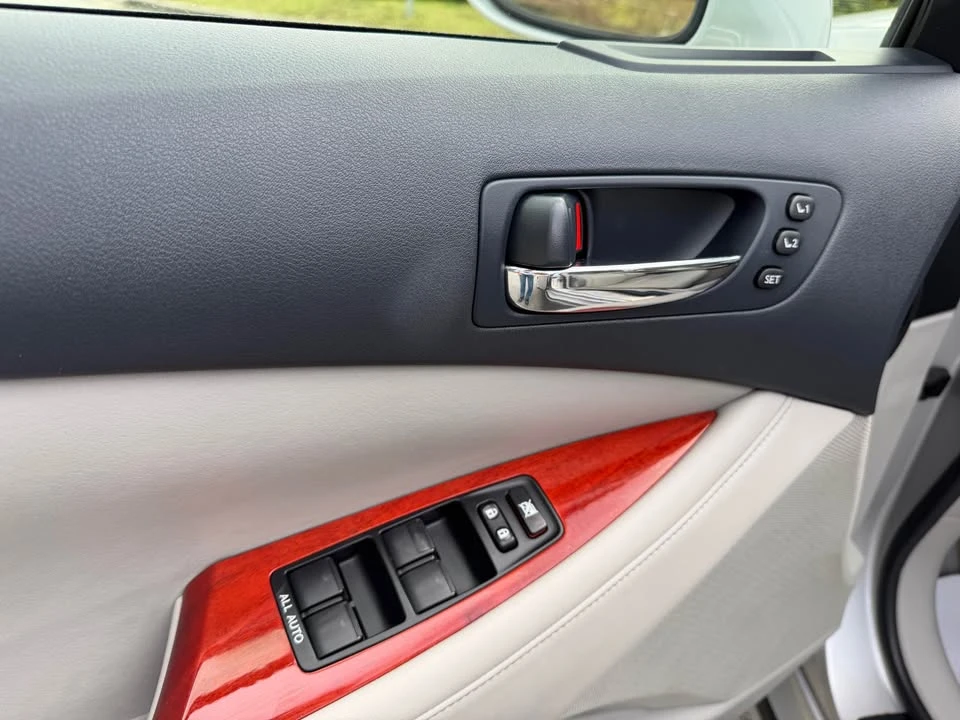 2007 Lexus ES 5th Gen - Image 8 of 16