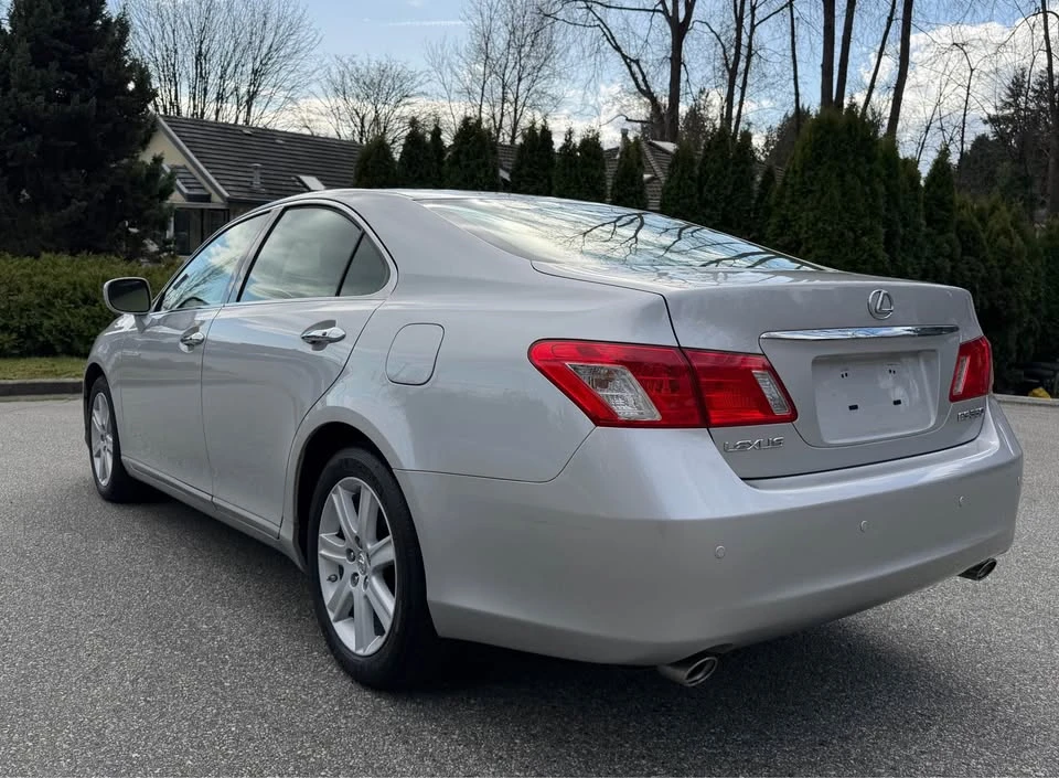 2007 Lexus ES 5th Gen - Image 3 of 16