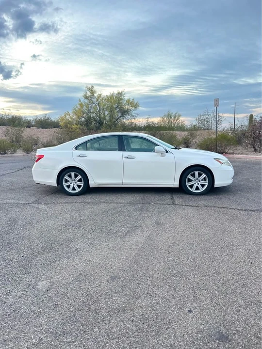 2007 Lexus ES 5th Gen - Image 14 of 18