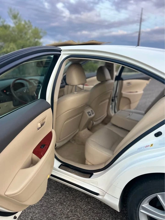 2007 Lexus ES 5th Gen - Image 7 of 18