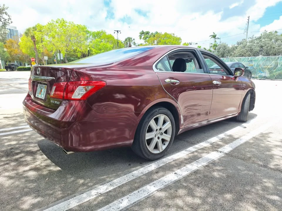 2007 Lexus ES 5th Gen - Image 16 of 20