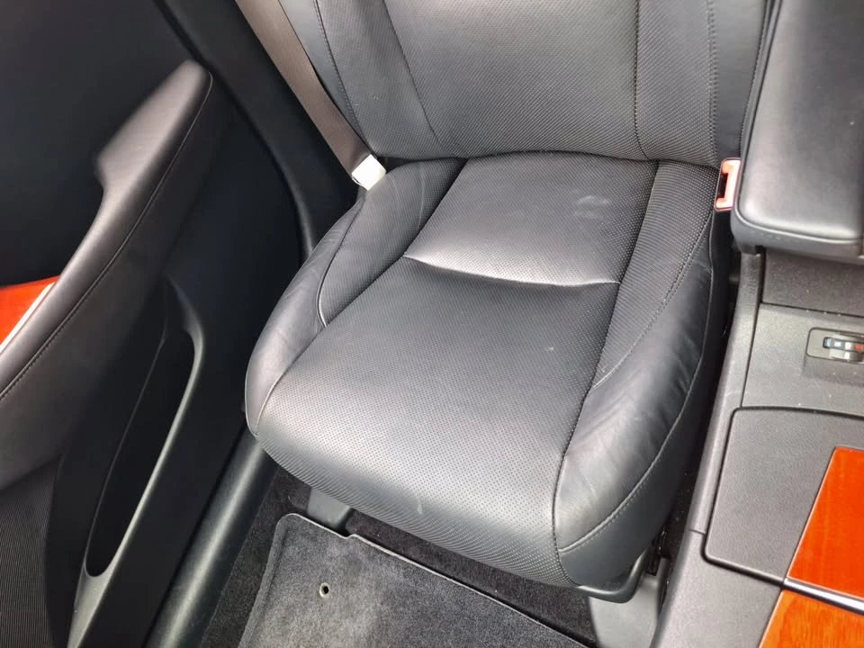 2007 Lexus ES 5th Gen - Image 9 of 20