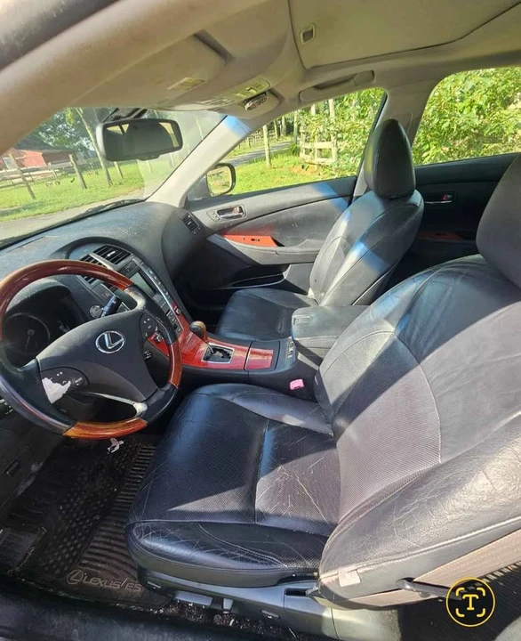 2007 Lexus ES 5th Gen - Image 3 of 4