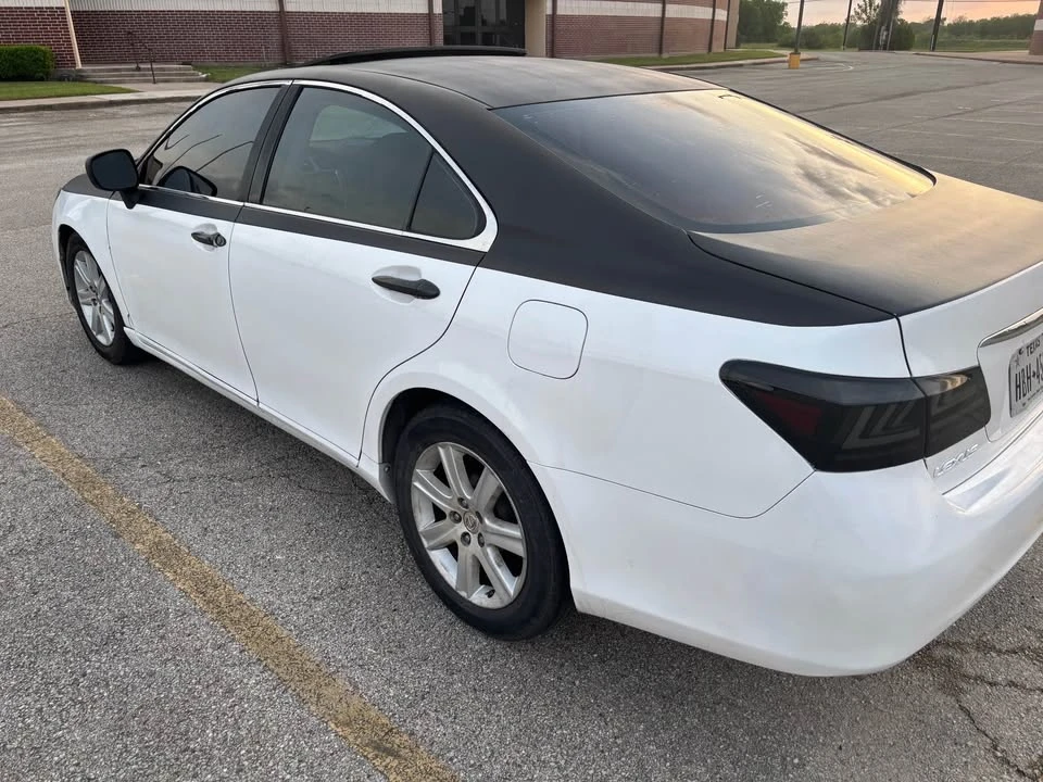 2007 Lexus ES 5th Gen - Image 3 of 9