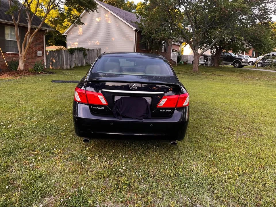 2007 Lexus ES 5th Gen - Image 4 of 11