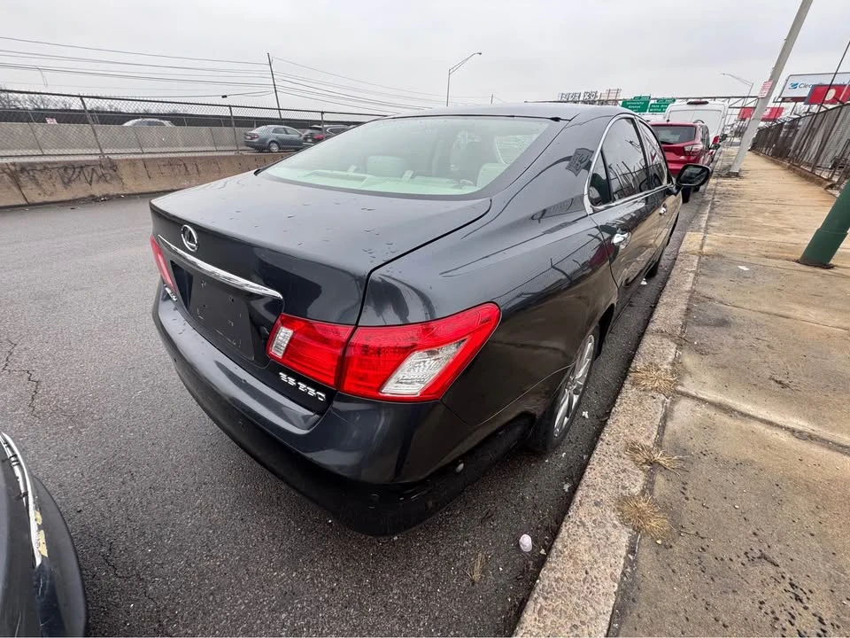 2007 Lexus ES 5th Gen - Image 6 of 10