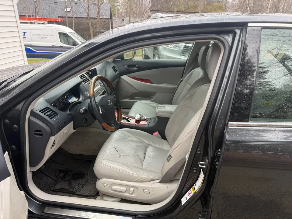 2007 Lexus ES 5th Gen - Image 8 of 16
