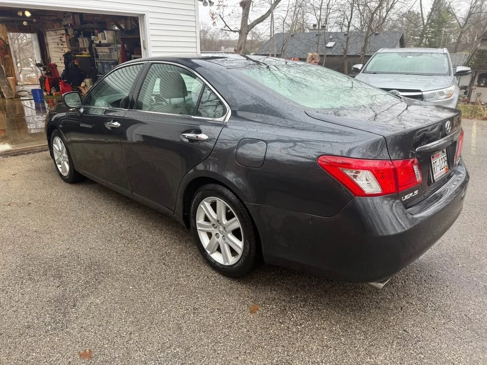2007 Lexus ES 5th Gen - Image 5 of 16