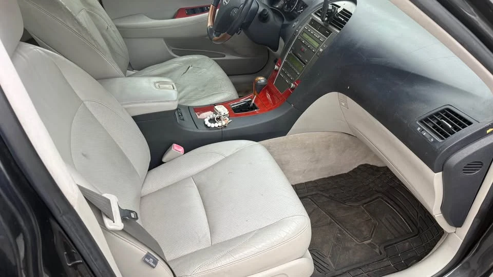 2007 Lexus ES 5th Gen - Image 9 of 16