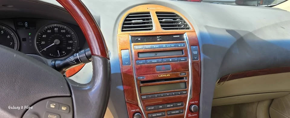 2007 Lexus ES 5th Gen - Image 5 of 7
