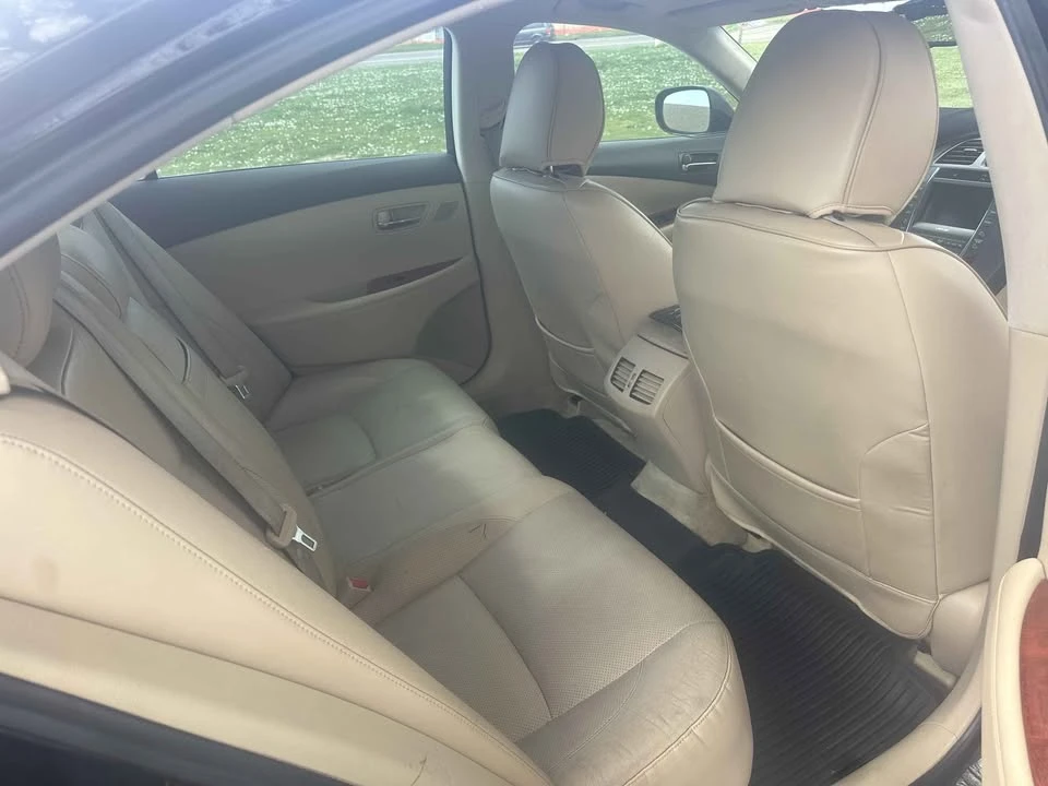 2007 Lexus ES 5th Gen - Image 8 of 12